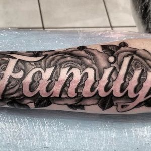 Meet your Posher, Dominik